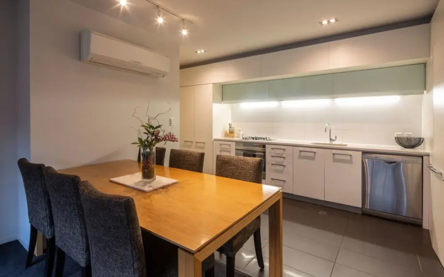 Element Escapes Luxury Apartments