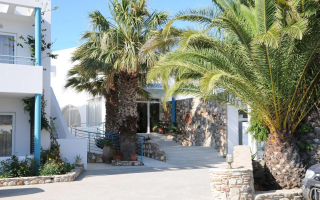 Irina Beach Hotel