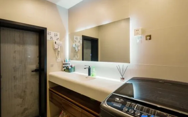 Jingsu Menglan Small Island Courtyard Private Villa (Phoenix Ancient City Scenic Area) – Kitchen – Xiangxi