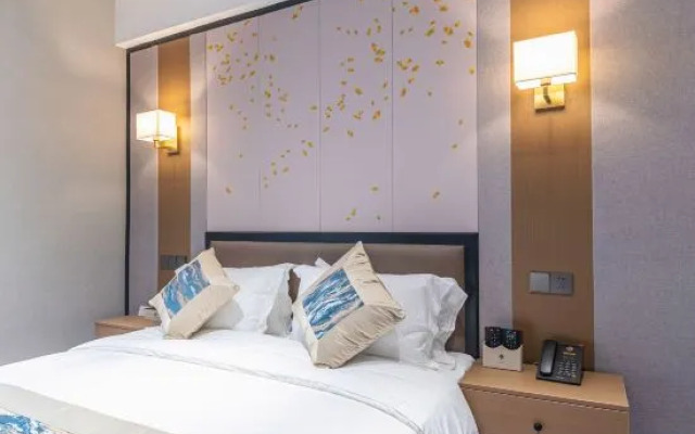 Chongqing Fashion Hotel