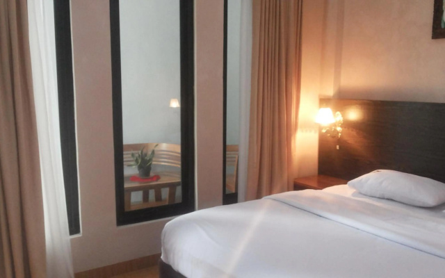 RF Hotel – Guest Rooms – Megamendung