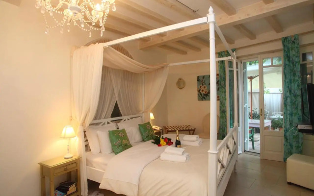 The Aigli 1800 Boutique Hotel