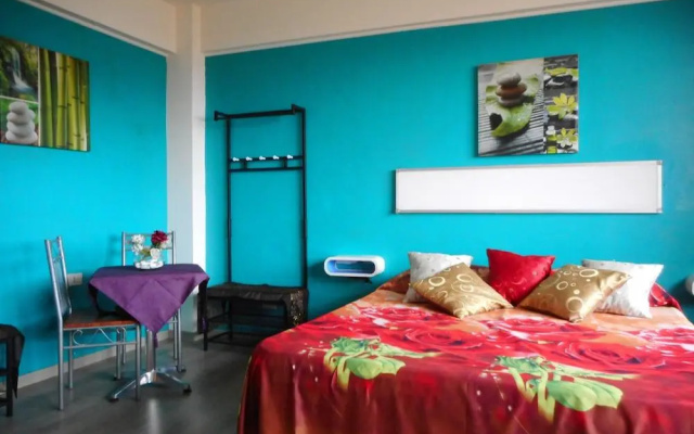 B&B Golden Valley