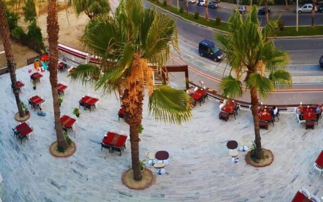 Mozaik Hotel Side