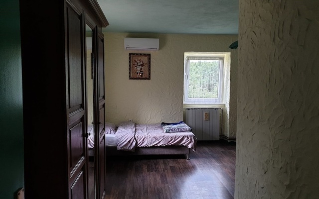 House Roza