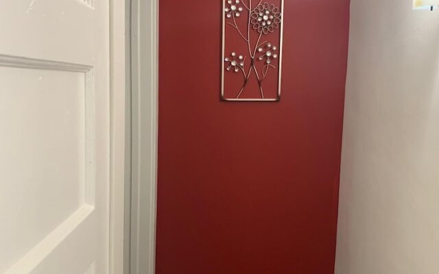 Hollywood Comfortable Stay