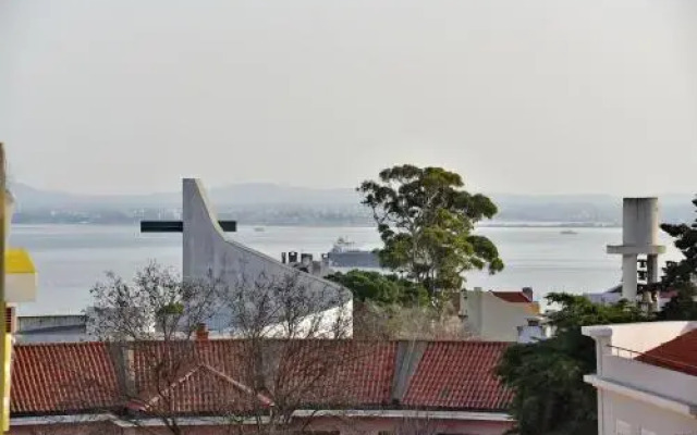 Lisbon View Hostel