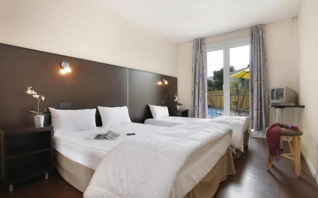 Hotel The Originals Perpignan Sud Le Grillon d'Or (ex Inter-Hotel)