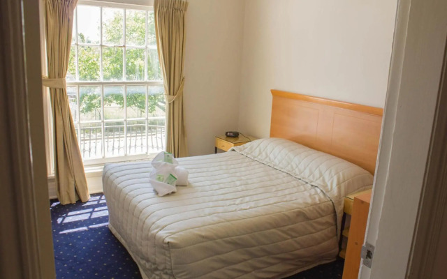 Gardners Inn Hotel