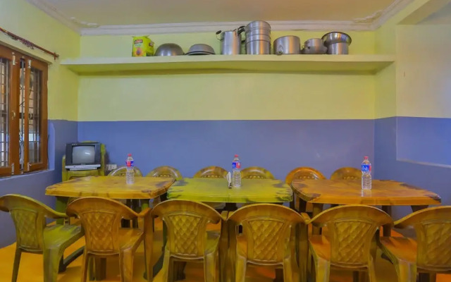 Spot On 578 Txindoki Guest House