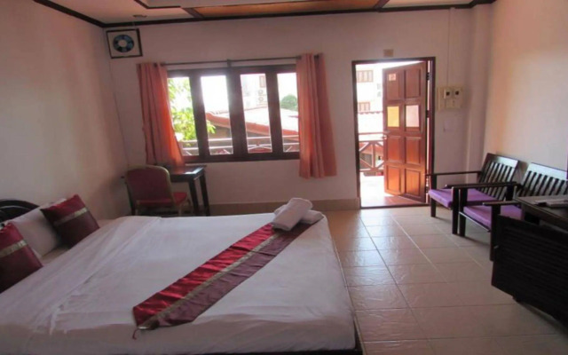 Suksavanh River Hotel
