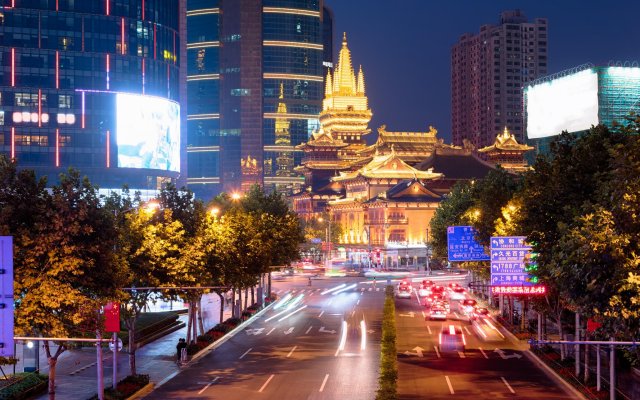 Hanting Hotel Shanghai Xujiahui Metro Station