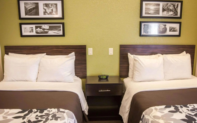 Sleep Inn & Suites