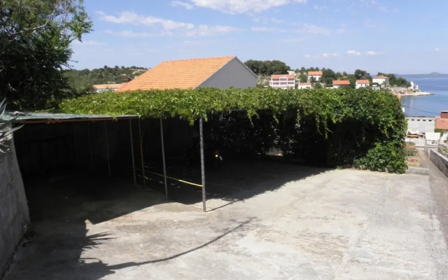 Dari - 70m From Sea - A2