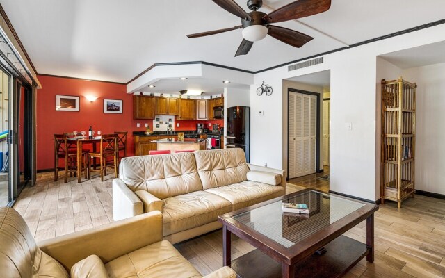 Kona Plaza 112 - 2 Br Condo