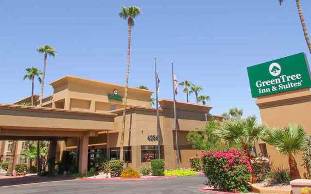 GreenTree Inn & Suites Phoenix Sky Harbor