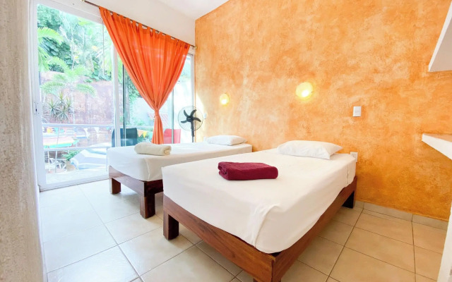 ITH Sayulita Amazing Surf Hostel