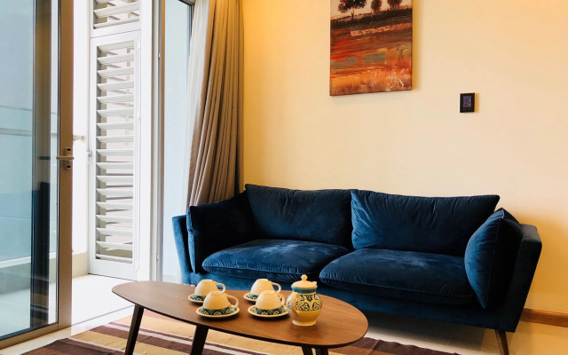 River View Apartment & Hotel