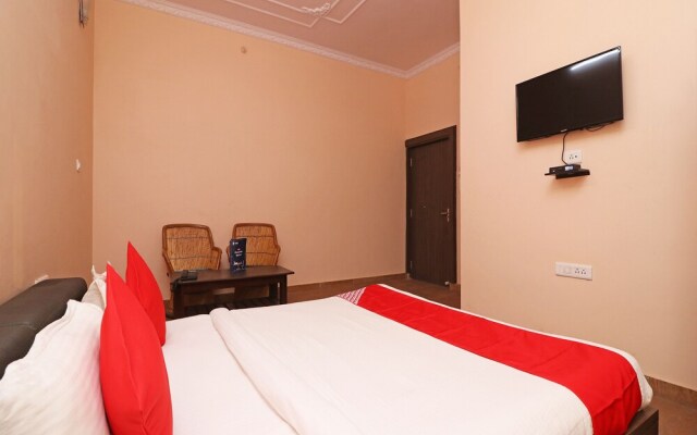 OYO 24145 Haveli Amar Niwas