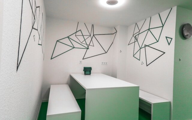 Designer Dorm room for 4 - Hostel
