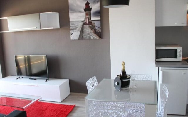 Apartamentos Arquus Center