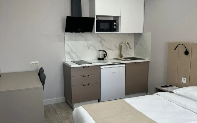 Первомайский