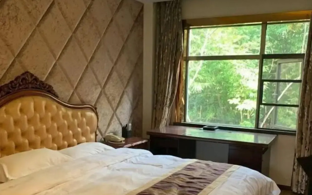Leishan Defeng Kailong Hot Spring Hotel