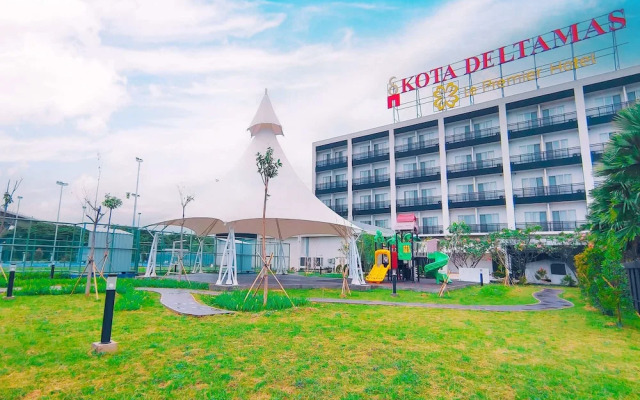 Le Premier Hotel Kota Deltamas