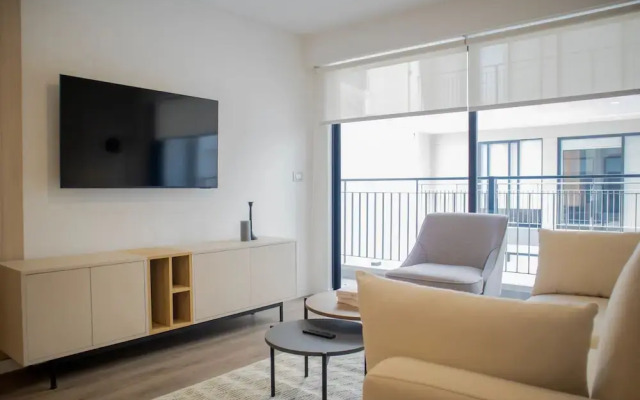 w Fantastic 1BR w Modern Balcony in San Isidro
