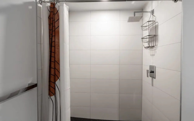 w Spacious Modern 3BR in Wynwood