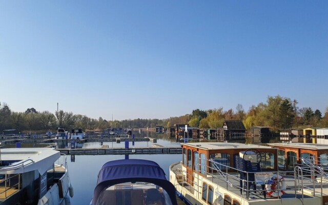 Nice Apartment in Rechlin With 2 Bedrooms