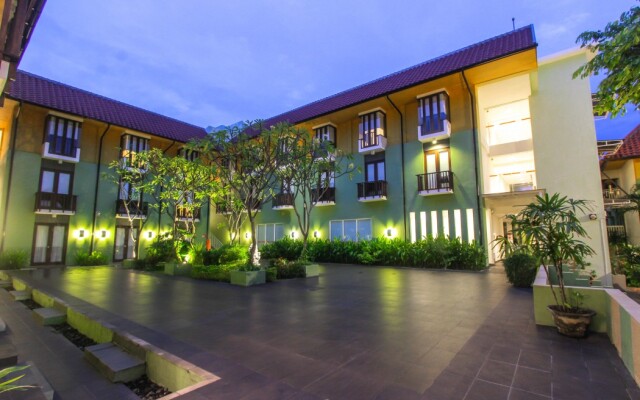 HARRIS Hotel Kuta Tuban Bali