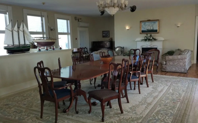 B&B Homeport Historic c1858