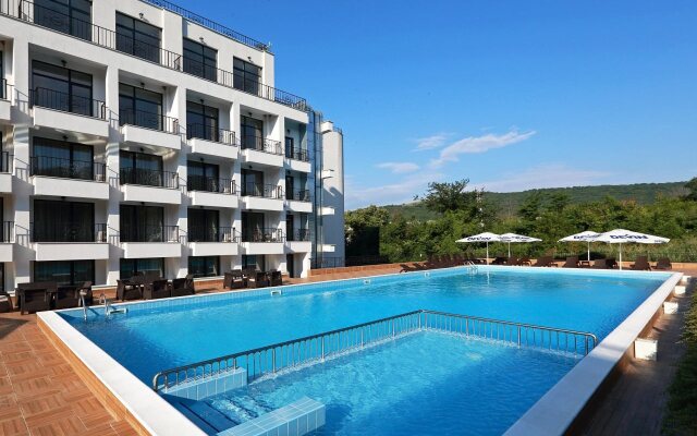 White Rock Castle Suite Hotel & SPA