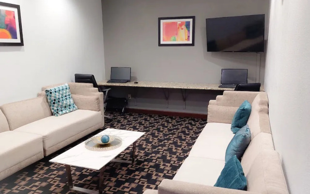 Sonesta Essential Hotels Overland Park