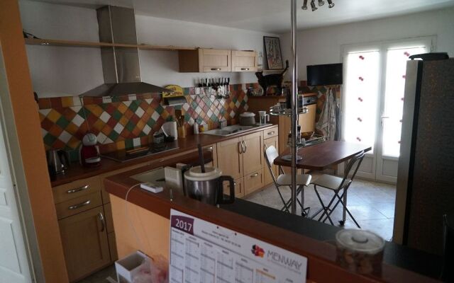 Chambre 2 Beziers Villeneuve