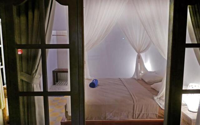 Relax Beach Resort Candidasa