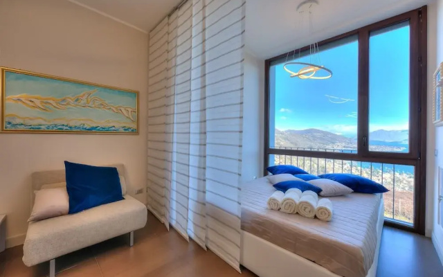 Suite on The Lake in Meina