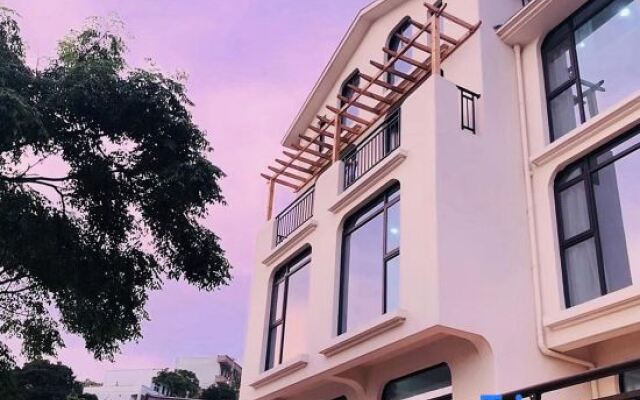 Xihai Hostel