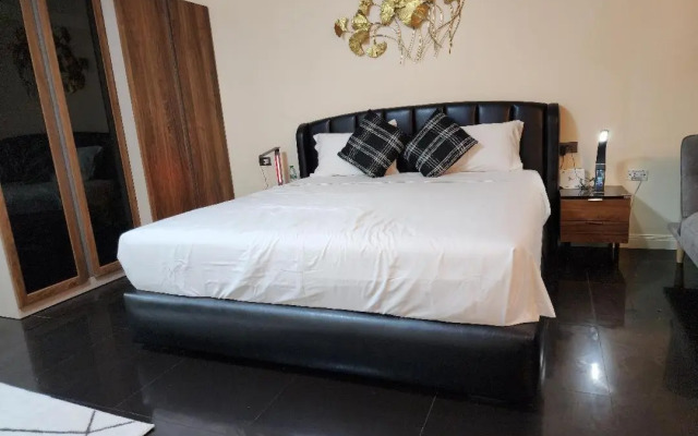 View Talay6 Mark Apartments