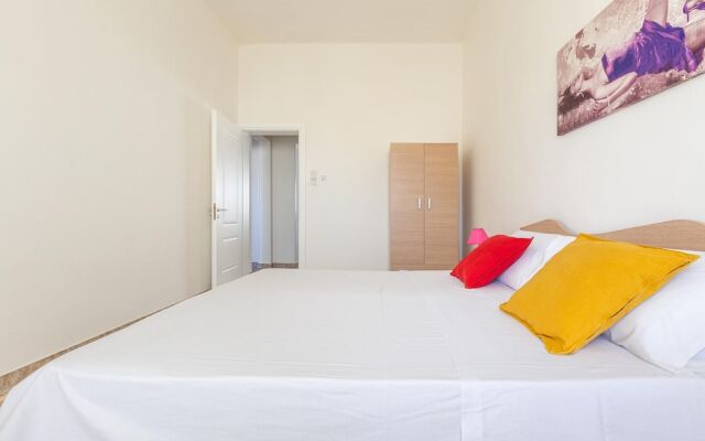 2850 Residence Bellavista - App 4 PP by Barbarhouse