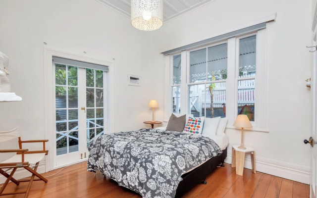 Classic 3 Bedroom Home near Ponsonby Rd