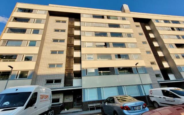 Central Studio Apartment