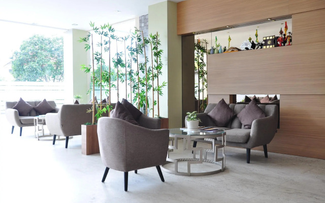 G Hotel
