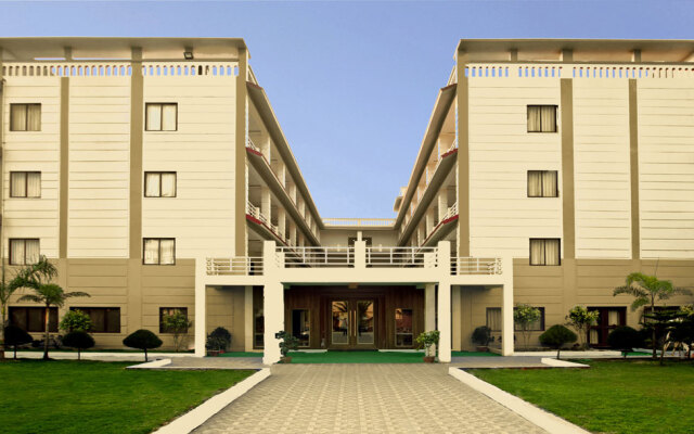 Viceroy Beach & Spa Resort