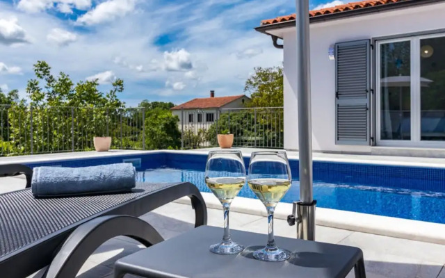 Villa Nana Comfortable Holiday Residence