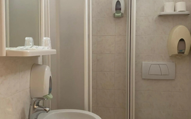 Hotel Modenese