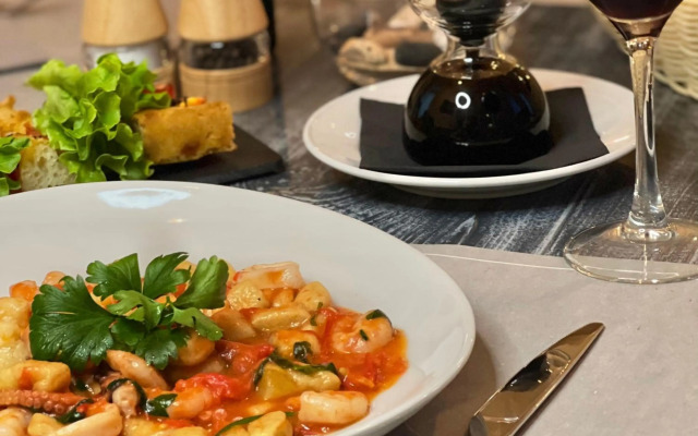 Branco Suites - Rooms & Holiday Apartments