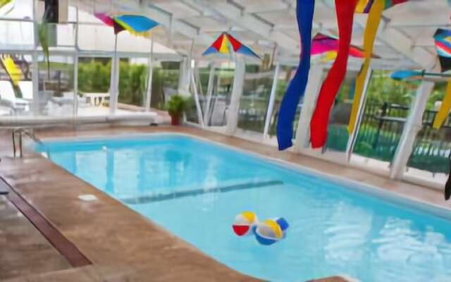 Beach Gardens Motel
