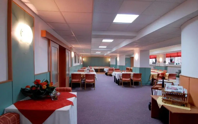 Hotel KAMU GARNI